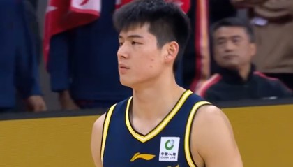 九游娱乐官方入口-不得不说！胡明轩应该让出首发，由19岁小将陈家政代替